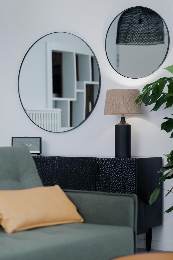 Blue Chill Paradise Seaview Suite W/ Kingbed Piraeus Exterior photo